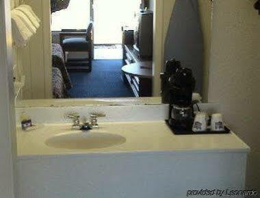 Knights Inn Bristol Bagian luar foto