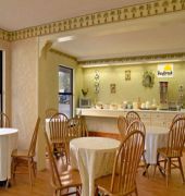 Knights Inn Bristol Bagian luar foto